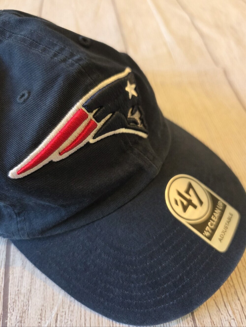 NEW '47 Brand Women's Adjustable Clean Up Hat New England Patriots New Condition - Picture 3 of 6